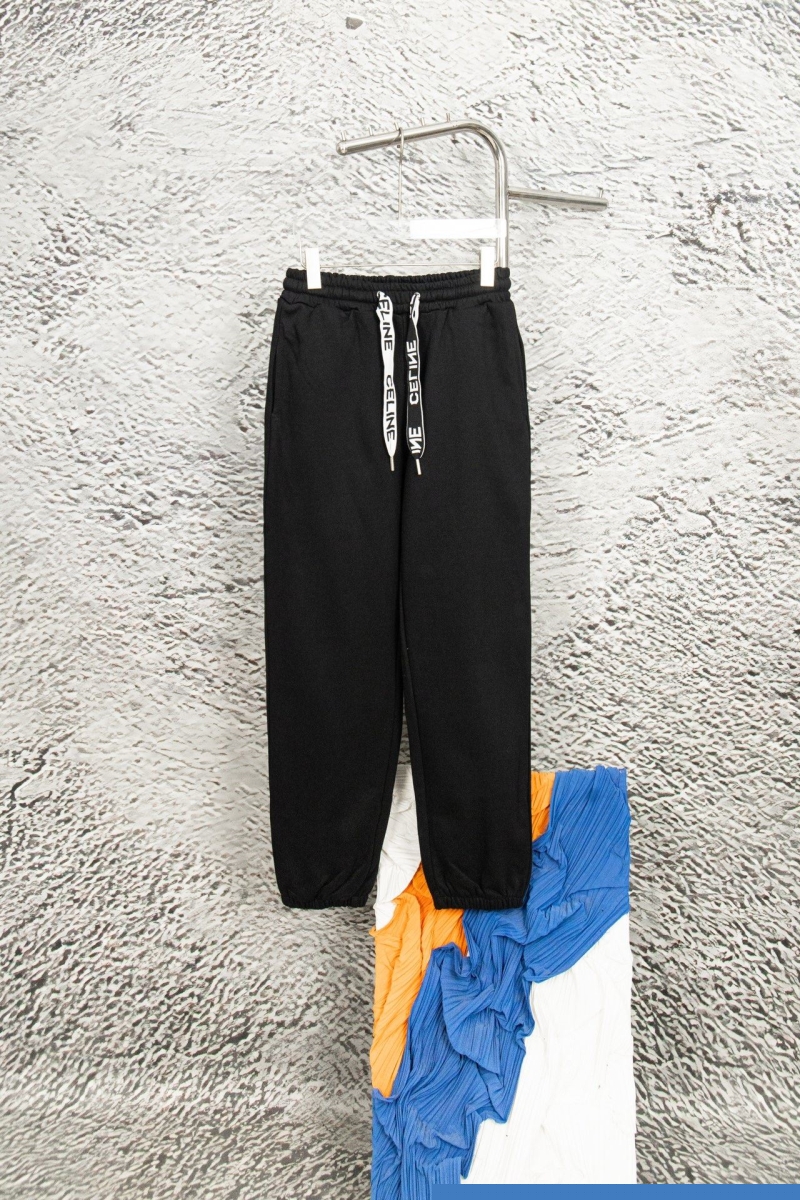 B**rry pants